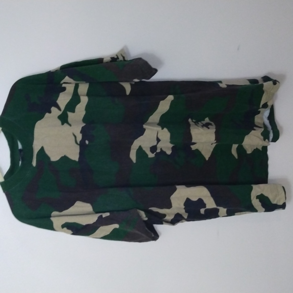 A WON LON CAMOFLAUGE T SHIRT SIZE 6X